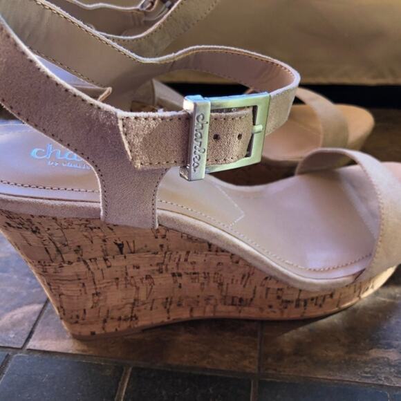 Charles David wedge sandals sz 10 NEW - Picture 9 of 12